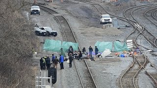 New blockade suspends rail service west of Toronto