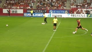 ヴィッセル神戸　ルーカスポドルスキ選手　試合前シュート練習♪