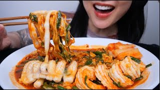 SPICY SEAFOOD CHEESY NOODLES (ASMR EATING SOUNDS) NO TALKING | SAS-ASMR