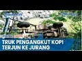 Kronologi Truk Pengangkut Kopi Terjun ke Jurang di Bittuang Tana Toraja