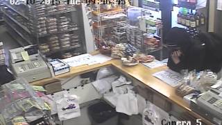 Watch: Annadale teen robs deli while brandishing a fake handgun