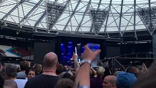 Guns n' Roses Not In This Lifetime Band Introductions 16.06.17 London,