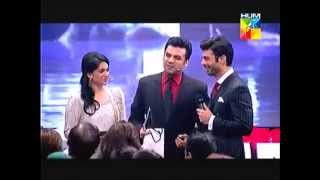 [English Sub] Fawad Khan about Sonam Kapoor || Funny Vasay Chaudry || Pakistan Hum TV awards 2014.