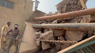 Stone Crusher Machine: A Giant at WorkThe Power of Stone: Machine Working in Action#stonecrusher