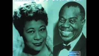 Ella Fitzgerald \u0026 Louis Armstrong - April in Paris.