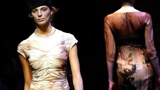 Prada | Fall Winter 2004/2005 Full Show | Exclusive