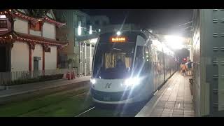 高雄輕軌KRTC_CAF Urbos 第一代輕軌列車再度登場行駛 輕軌鼓山區公所站(C17) 等待中