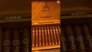 فتح صندوق سيجار مونتيكريستو ASMR Unboxing Montecristo Línea 1935 Dumas – A Sensory Cigar Experience