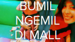 bumil ngemil di mall  (Created with @Magisto)