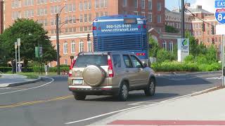 CTtransit #305 on Route 913 Express