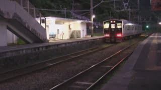 JR九州日豊本線 竜ヶ水駅 817系\u0026787系交換 [2016.07.27]