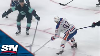 Connor McDavid Scores Five-Hole Game Winner For Oilers