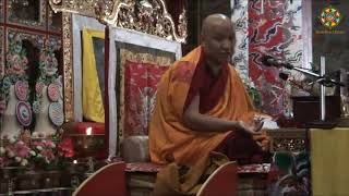 05 གྲུབ་དབང་སངས་རྒྱས་མཉན་པ་རིན་པོ་ཆེ་མཆོག་གིསའབུམ་གྱི་ལྗགས་ལུང་སྩལ་སྐབས་ནང་ཆོས་ངོ་སྤྲོད་མཛད་པ། 2012