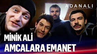 Maraz Ali ve çetesi Ali'nin bezini değiştiriyor - Adanalı Efsanesi