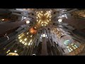 サグラダファミリアの素晴らしいステンドグラスと丸天井　great stained glass and vault of sagrada familia