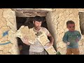 Aghaqarboun and Hossein: the art of plastering in the heart of pistachio mountains