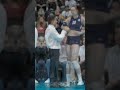 ¡increíble jugadora de vóley deja al público en shock con su baile 🔥😱 voleibol short baile