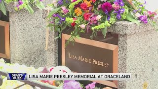 Fans, celebs gather at Graceland to mourn Lisa Marie Presley