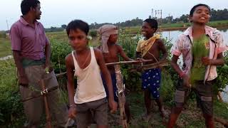 বৃষ্টি পড়ে টাপুর টুপুর নদে এল বান funny video songs বৃষ্টি পড়ে টাপুর টুপুর নদে এল বান funny video songs