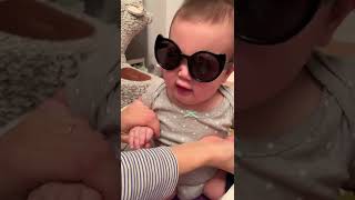 Trying on sunglasses for the first time. 처음으로 선글라스 써보기