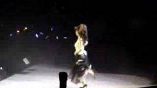 S.H.E Shanghai Concert 上海移动城堡演唱会 Selina's Hot Sexy Dance