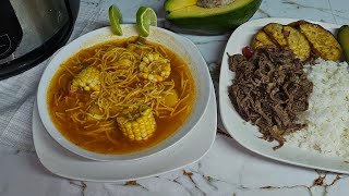 Sopa de res,preparen un paquete de rositas xq aquí les traigo de todo para q aprendan y se diviertan