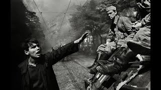 Josef Koudelka: Invasion Prague 68