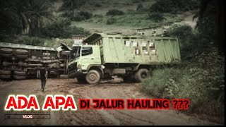 tiga unit dump truck hino 500 fm 260 jd terlibat dalam satu kejadian