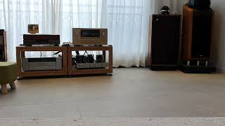 E 800 Accuphase /B\u0026W 800N/Meridian 808.2/2046 ost