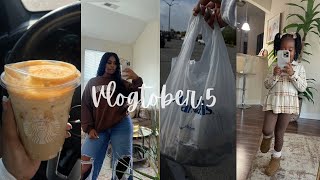 VLOGTOBER 5 : STOP WAITING FOR EVERYTHING TO BE PERFECT…JUST START + FALL PICTURE DAY  + FALL DRINKS