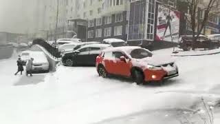 Первый снег или день жестянщика Ноябрь 2017 (ДТП во Владивостоке, подборка)