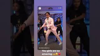Tiger Shroff dance with girls || amazing dance