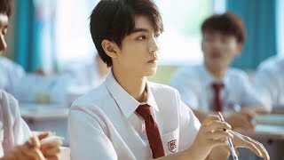 【TFBOYS 王俊凱】《我是班主任》 EP13 王俊凱 cut 帥氣班草在畢業前邀請女同學一起看場電影😍😍😍【Karry Wang Junkai】