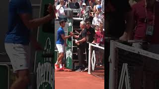 Novak 🤝 Alcaraz 🤝 Tsitsipas at Roland-Garros 👌