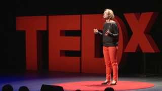 Beauty from the ordinary | Fiona Newell | TEDxDublin