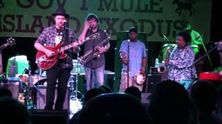 Soulive with Warren Haynes \u0026 The Honeysuckle Horns - The Thrill is Gone - Island Exodus 8