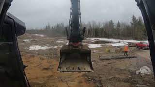 CAT 325 NEXT GEN LOADING DUMP TRUCKS