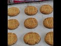 EASY Peanut Butter Cookie recipe 🍪 😋 #shorts