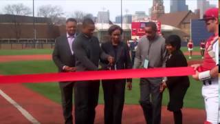 CURTIS GRANDERSON OPENS NEW STADIUM AT UIC