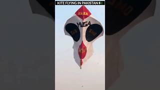 Pakistan 🇵🇰 Kite 🪁 Flying 🔥 Big Kites #kites #shorts