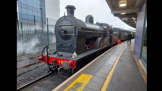 131 \u0026 The RPSI MK2s departing Belfast Lanyon Place. 18/12/22