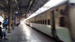 11401 ndigarm express crossing by Bhandup West full high speed Indian railway