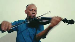 Tagore Song on Violin: Godhuli Gogone Meghe, by Shri Subhash Kr. Seal (গোধূলি গগনে মেঘে...)