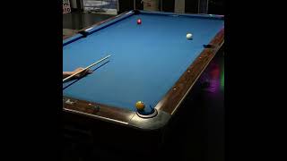 意外に厚く、強く撞く必要がある。　　　#ビリヤード　#billiards