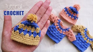 Mini crochet hat. Barbie hat. Souvenirs, keychain. Step-by-step knitting tutorial.