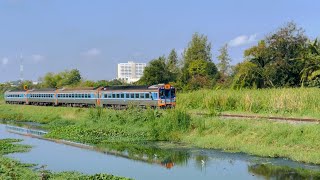 ด่วนพิเศษขบวนที่21 กรุงเทพ-อุบลราชธานี ขณะออกนอกเมืองโคราช ตามเวลา