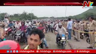 Visakhapatnam Steel Plant Workers Stage Protest at Adani Gangavaram Port | Ntv