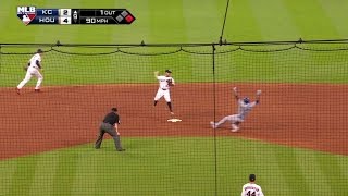 KC@HOU Gm3: Correa makes backhanded stop, gets force