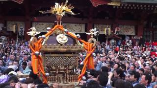 平成２５年　神田祭り　神輿宮入　神田駅東地区連合です。