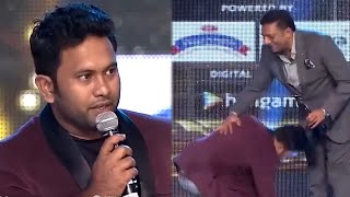 Comedian Aju Varghese Shares His Love \u0026 Respect Towards Prakash Raj At SIIMA